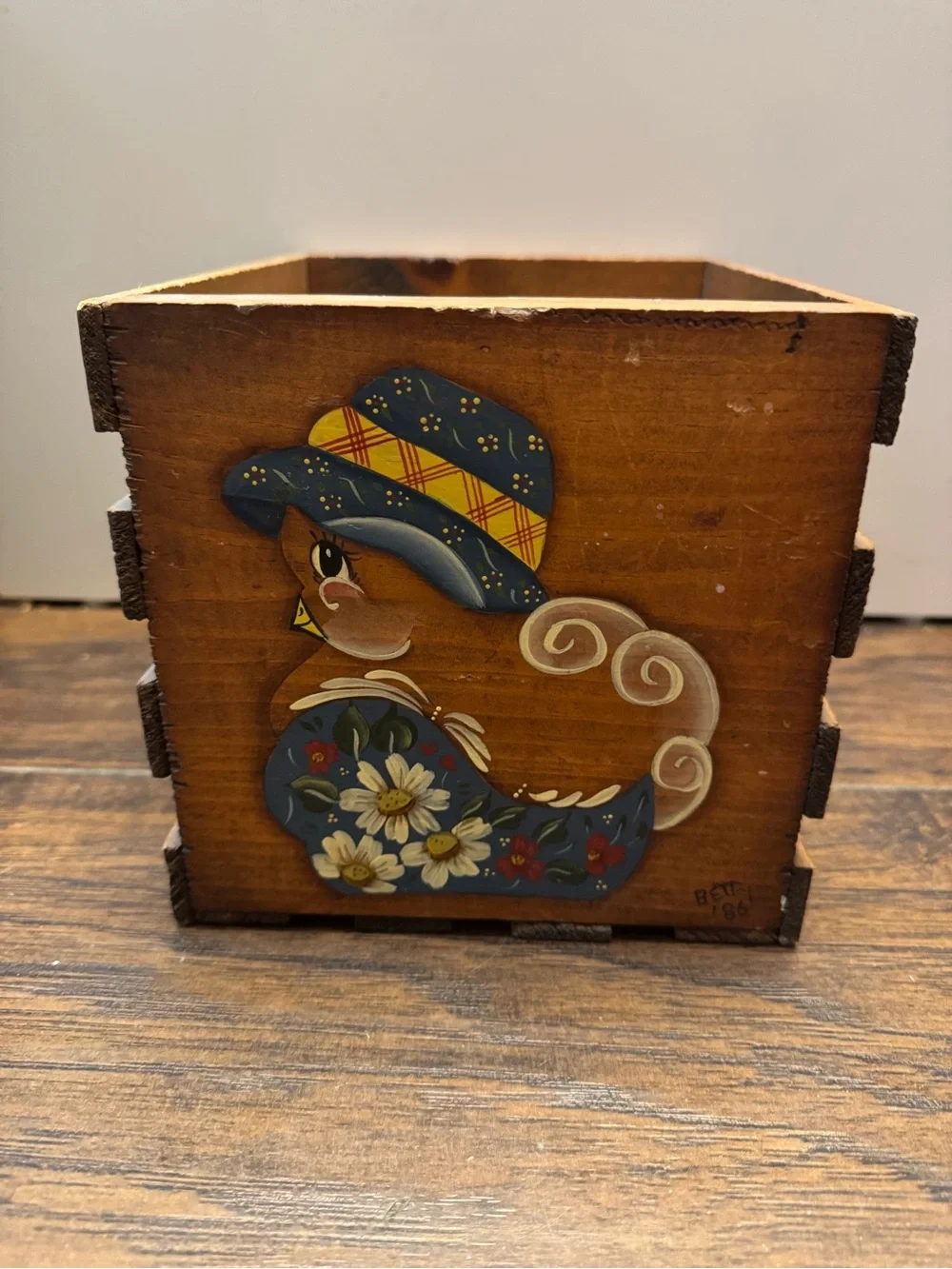 N/A cute handpainted